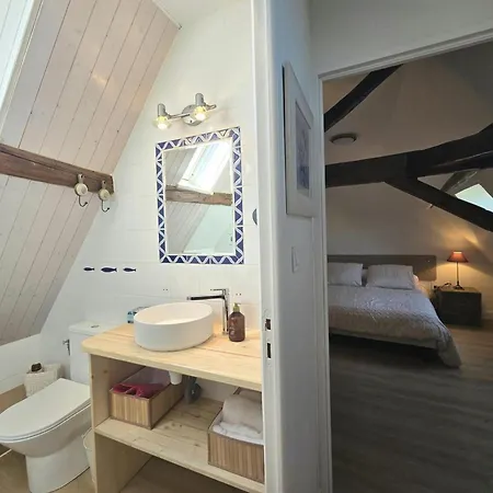 Holiday home Maison En Pierre, Animaux Ok - 6 Pers. - Fr-1-616-565 *